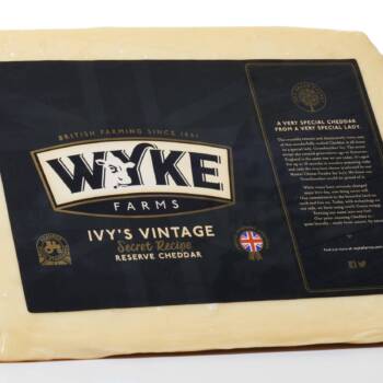 CHEDDAR IVY'S  VINTAGE 1/8 3KG X 3